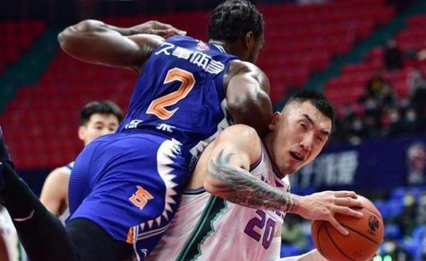 热门球队遭遇困境，势如破竹的连败