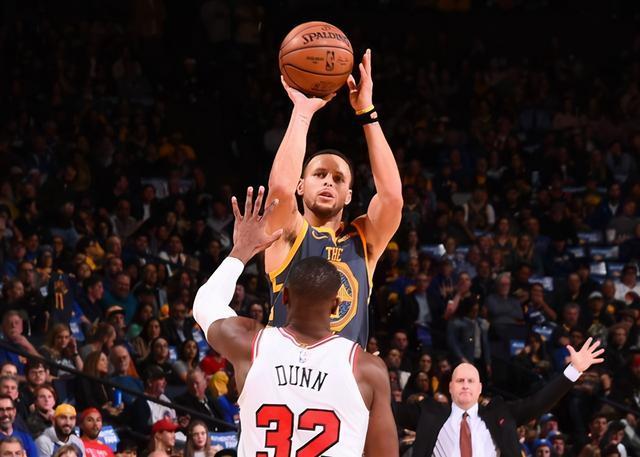 新赛季挑战热起，球队战绩波动较大的简单介绍