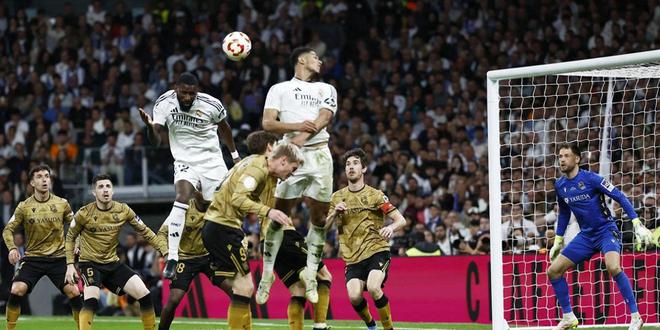 皇家马德里战平巴黎,兹拉坦破门建功的简单介绍 皇家马德里战平巴黎,兹拉坦破门建功的简单介绍