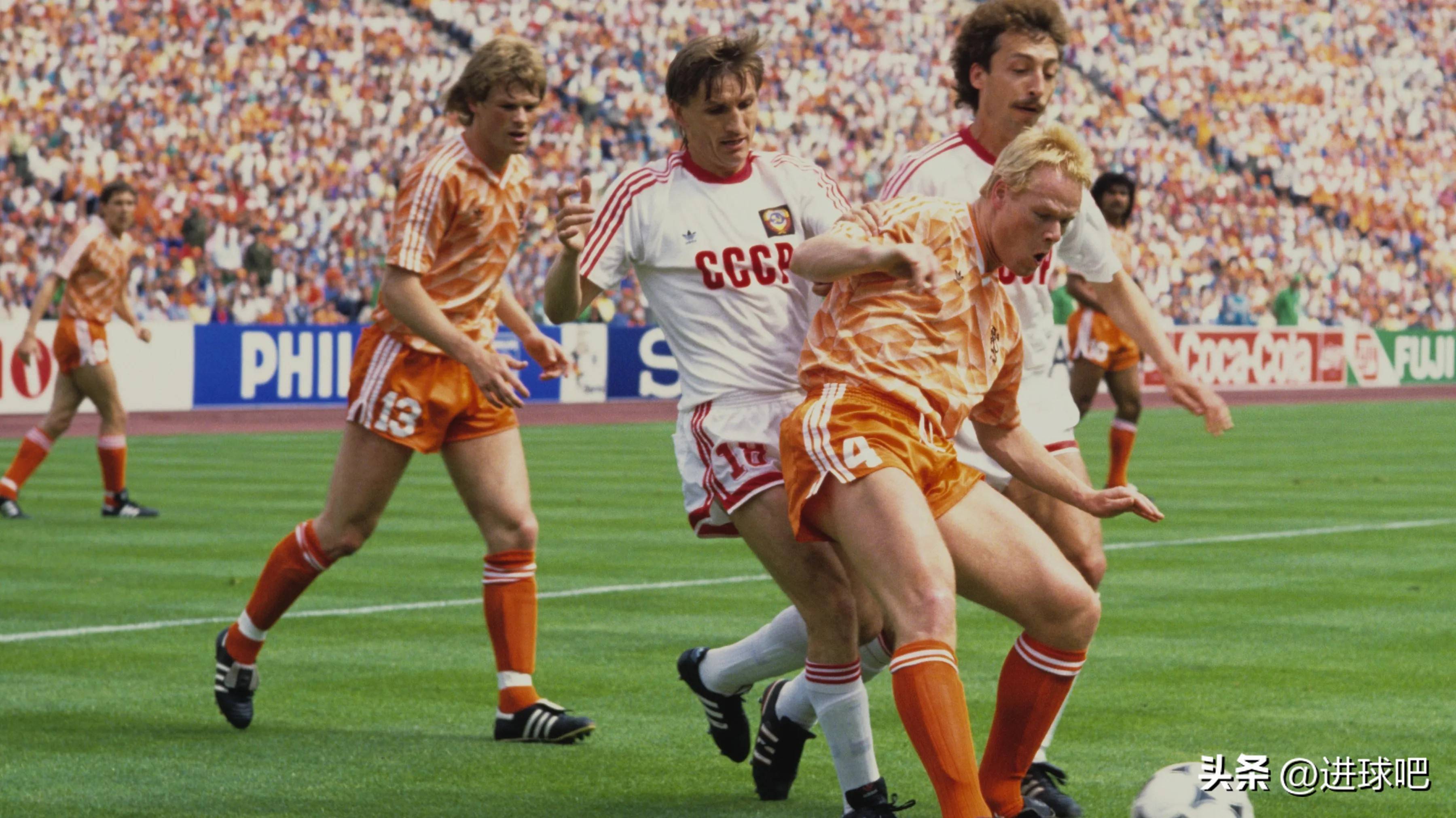 荷兰队全队发威,壮烈击败对手晋级四分之一决赛的简单介绍 荷兰队全队发威,壮烈击败对手晋级四分之一决赛的简单介绍