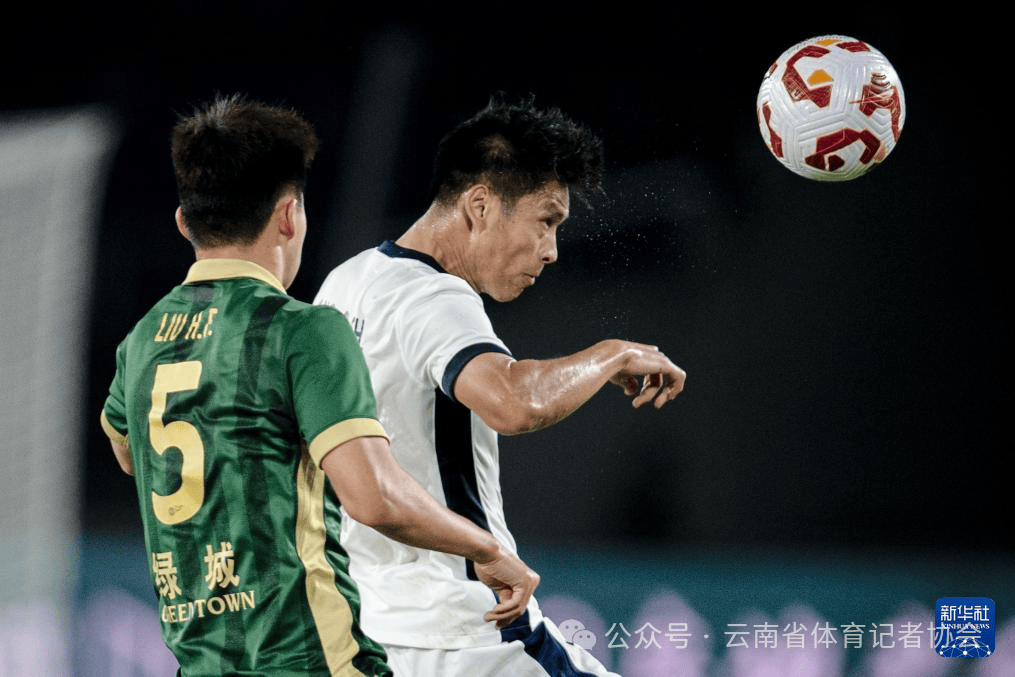 重庆斯威击败大连人,全队高昂士气的简单介绍 重庆斯威击败大连人,全队高昂士气的简单介绍