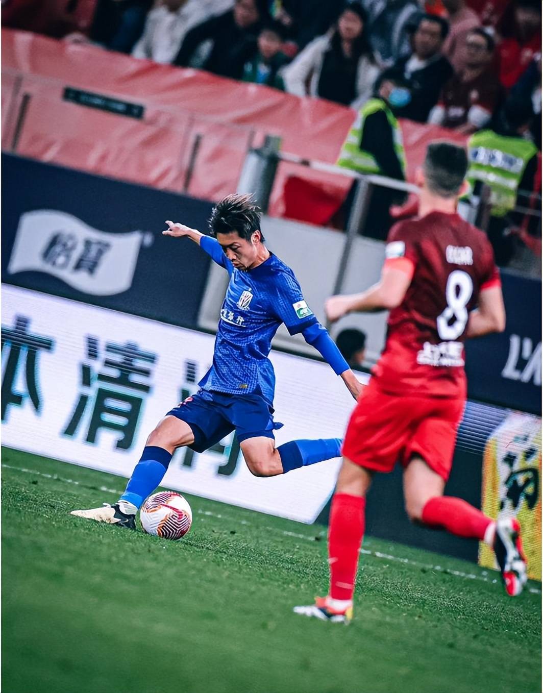 包含申花上海连胜再添一胜，稳固前进的词条