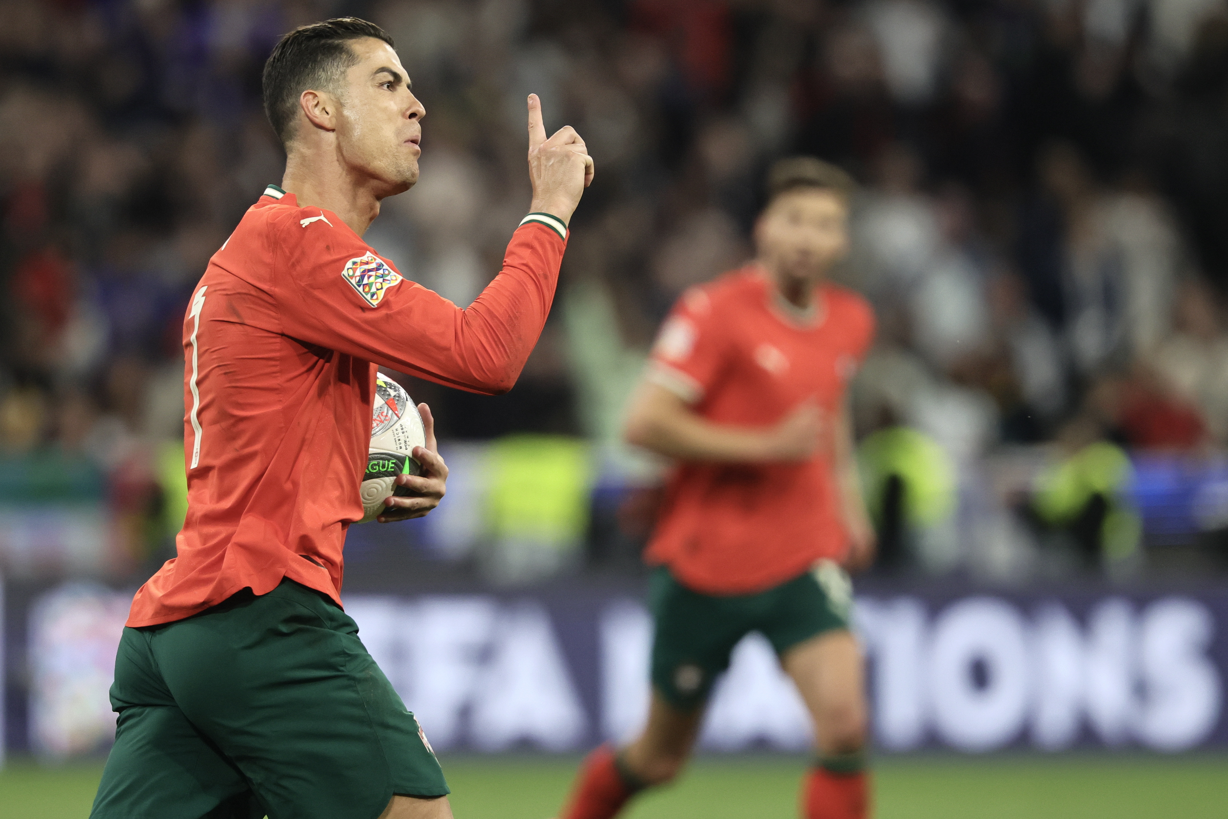 葡萄牙女足实现历史突破,杀入四强的简单介绍 葡萄牙女足实现历史突破,杀入四强的简单介绍