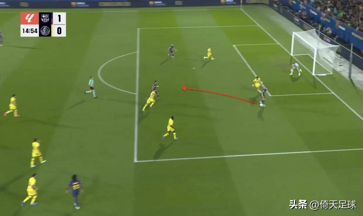 FLY横扫NS，Mickey送出助攻