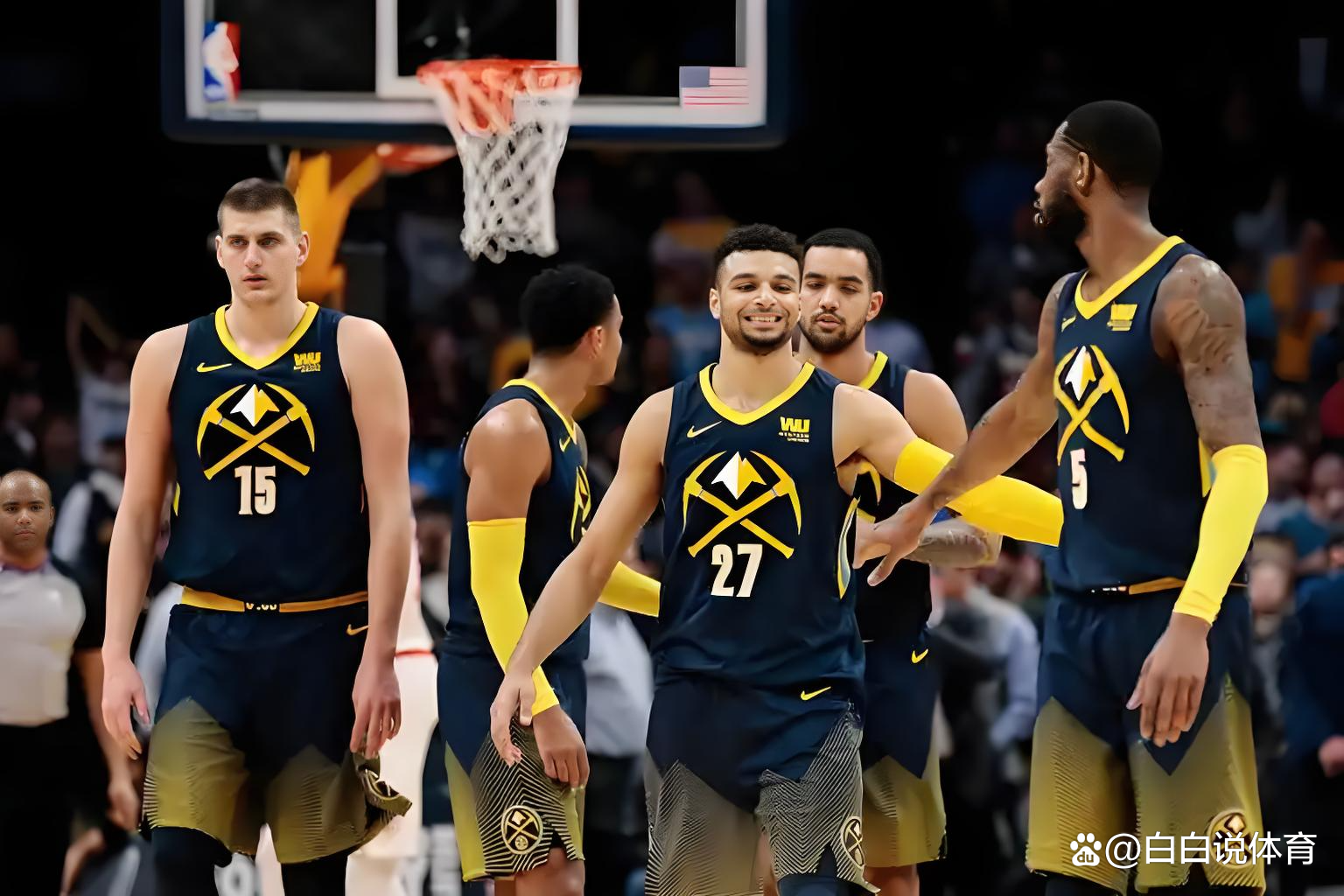 篮网完胜上海队，约基奇统治全场