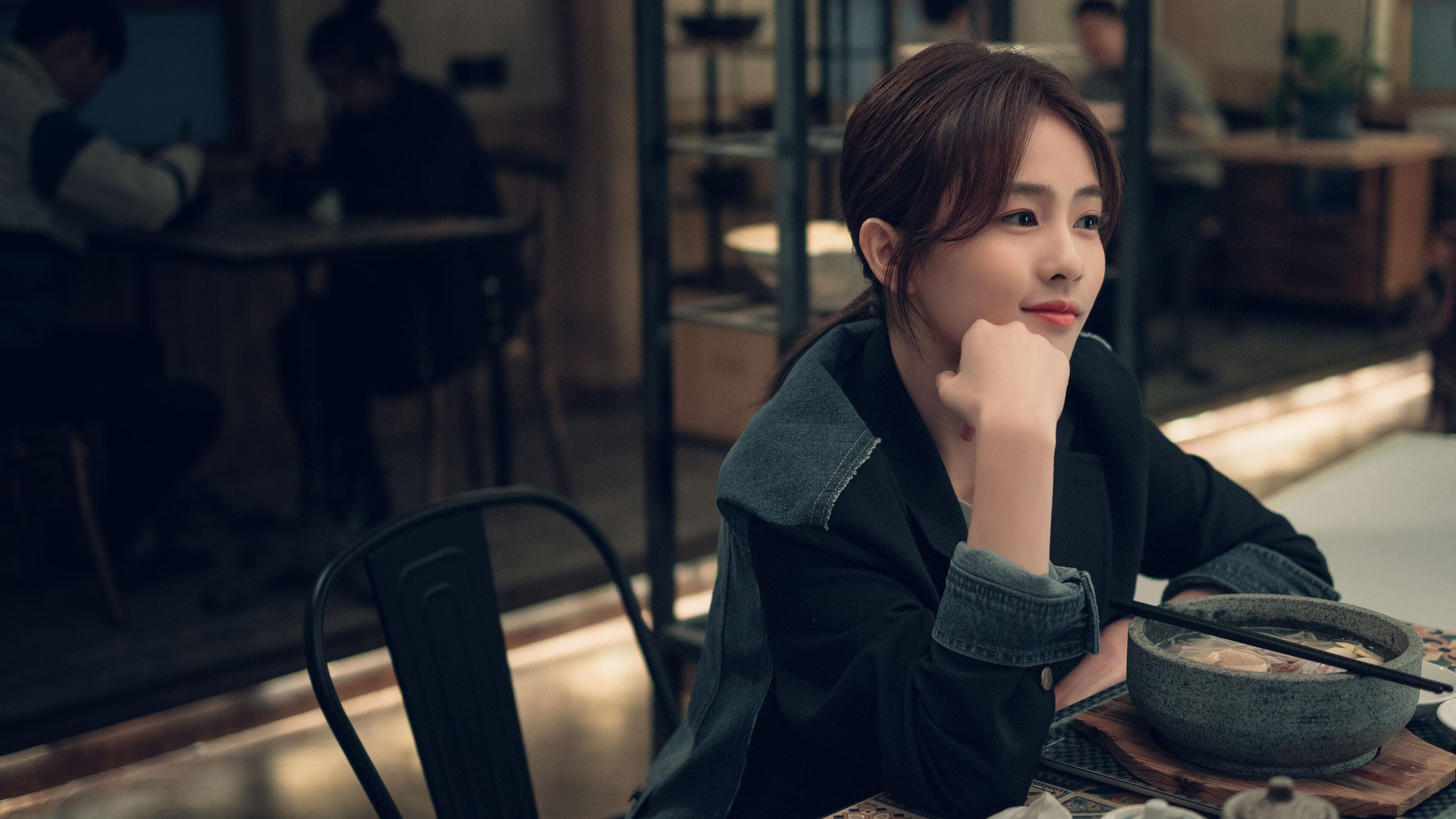 当孟菲斯遇见太原，詹姆斯率灰熊跨洋取胜背后的篮球对话