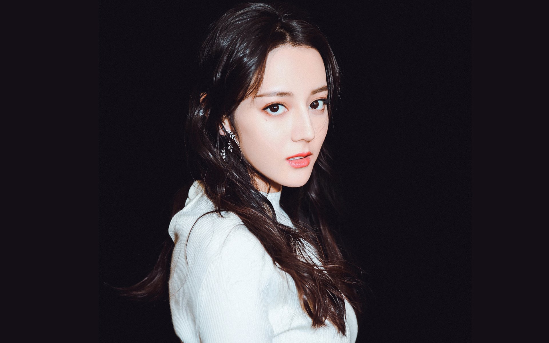 赛道上的十字盾牌，当精密传控思维驶入F1争冠修罗场