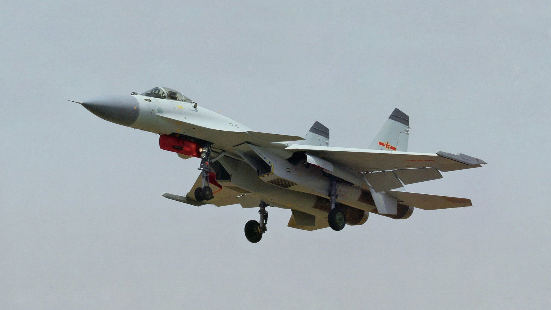 舞台的魔法，当F1的夜与东契奇的光交织成传奇