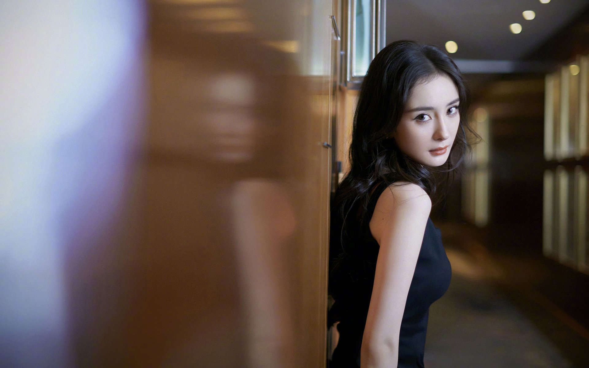 红蓝狂潮席卷枫叶之国，阿劳霍铁闸锁定胜局